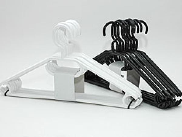 10er Kleiderbügel, Kunststoff, drehbar,  schwarz + weiß, ca. 40 x 20 cm, Ø 7 mm